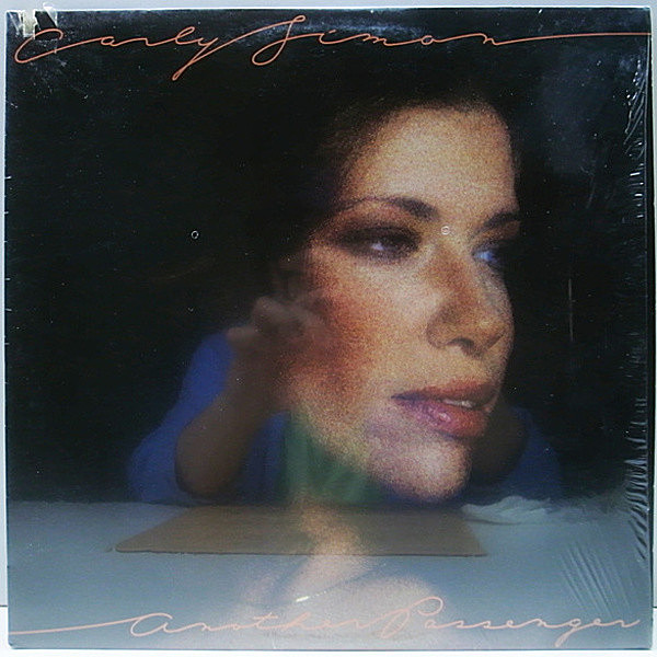 レコードメイン画像：シュリンク 美品 初回 7E 蝶ラベ USオリジナル CARLY SIMON Another Passenger ('76 Elektra) JACKSON BROWNE, LINDA RONSTADT 他 豪華面子