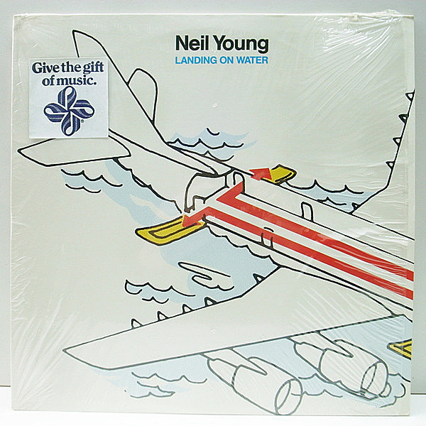 レコードメイン画像：シュリンク美品!! 専用インナー付 USオリジナル NEIL YOUNG Landing On Water (Geffen GHS 24109) Danny Kortchmar, Steve Jordan